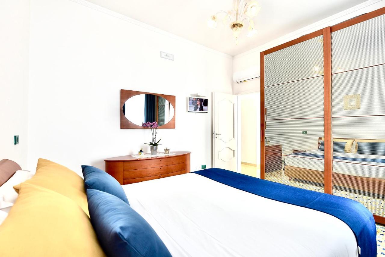 Smeraldo Holiday House Конка-дей-Марині Екстер'єр фото
