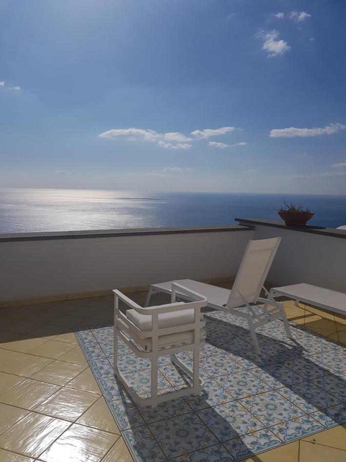 Smeraldo Holiday House Конка-дей-Марині Екстер'єр фото